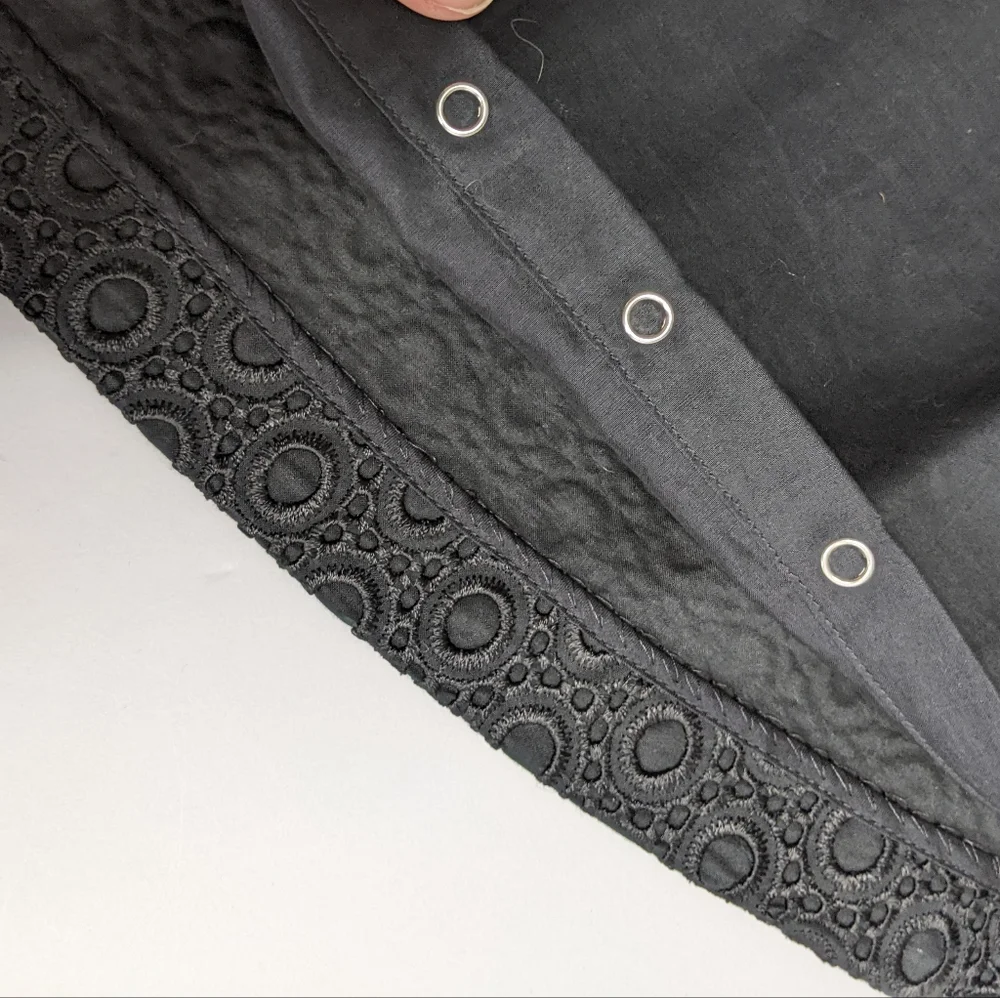 THEORY Yuranda Black Eyelet Tank Sz S - Picture 10 of 11